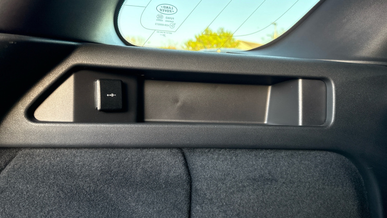 Land Rover Discovery Sport 2.0 D200 Dynamic SE 5dr Auto [5 Seat] Diesel Station Wagon